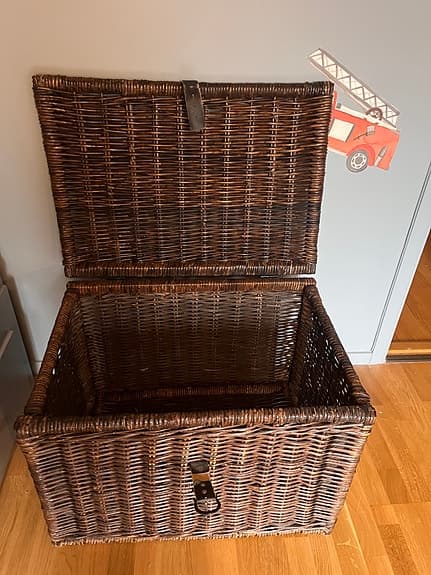 Superfin gedigen förvaringskista