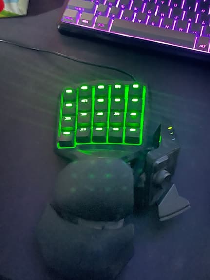 Razer Tartarus spelkeypad med RGB-belysning svart