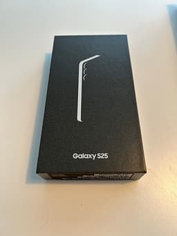 Samsung Galaxy S25 12 GB RAM 128 GB