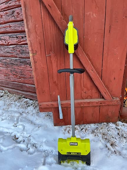 Ryobi 18V snöslunga, modell RY18ST25A