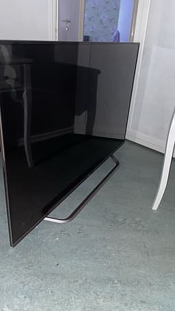LG 65” Smart TV 4K UHD