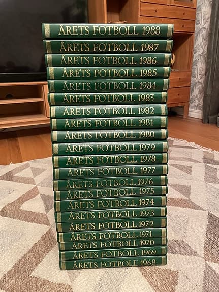 Strömbergs Idrottsböcker Årets Fotboll 1968-1988
