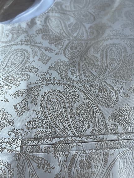 Herr västset med kravatt och näsduk mönstrad ivory