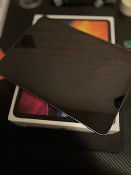 iPad Pro 11” (2020) 128GB Wi-Fi – fint skick med kartong