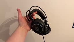 Audio Technica ATH-AVC500 hörlurar