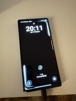 Samsung Galaxy S22 ultra med penna. Mobiltelefon 128 GB