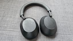 Sony WH-1000XM5 Svart