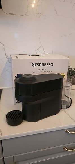 Nespresso Vertuo Pop kaffemaskin svart