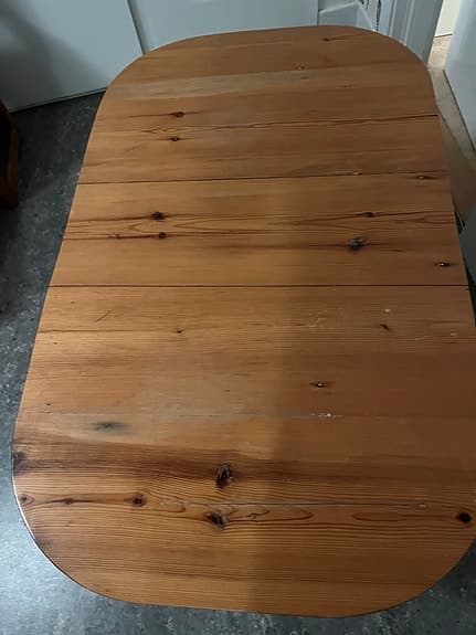 Fällbart bord