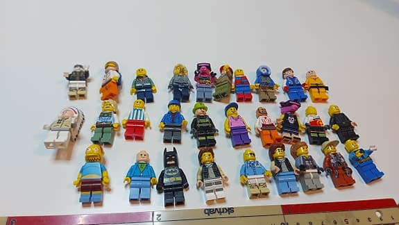 LEGO Minifigur Lot 29 Delar Blandade  Batman  Arbetare Samlarfigurer Original