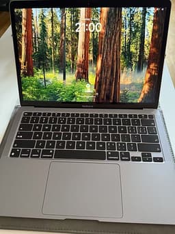MacBook Air M1