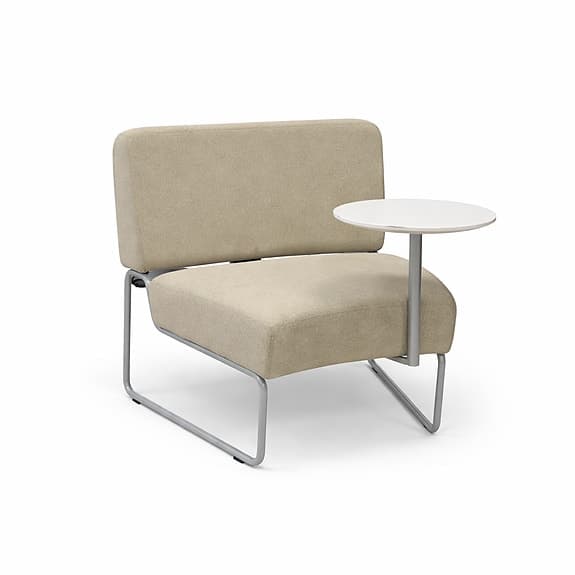 2 st Soffmodul INOFF – svängd inåt med laptopbord – Nypris 14 500 kr