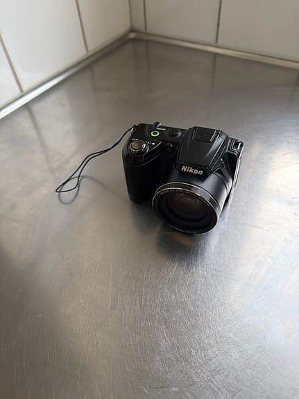 Nikon Coolpix L310 digitalkamera svart