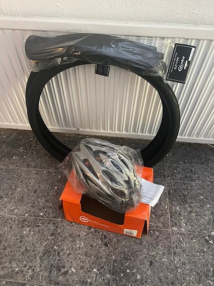 Rex Sport cykelhjälm/ reflexer/ cykeldäck/ skärm