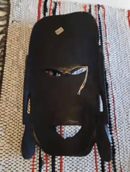 Kenyansk ansiksmask