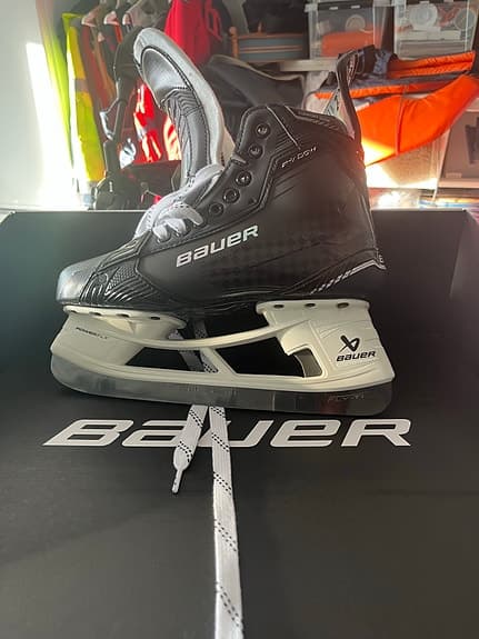 Bauer ishockeyskridskor svart Shadow PM