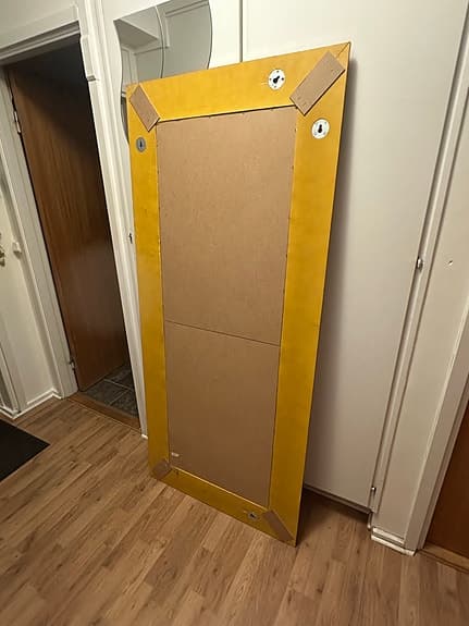 &Tradition spegel rektangulär guld