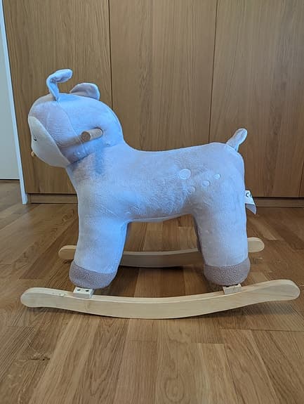 gunghäst plyschdjur rådjur