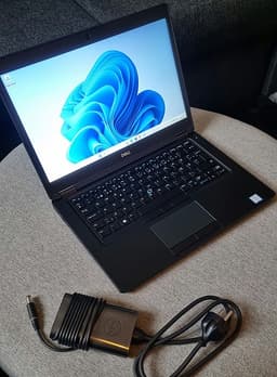 DELL Latitude 5490 / Intel 8th Gen / Wifi&Bluetooth / Hdmi / Win 11 Pro m.m.