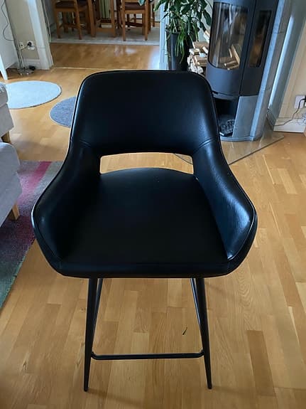 Mio barstol svart