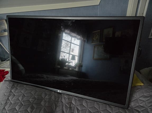 32-tums LG LED-TV