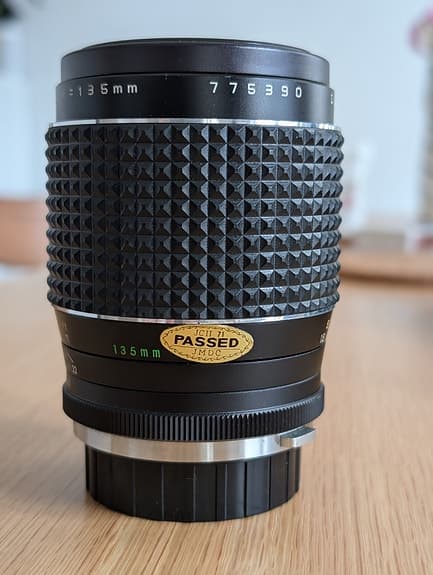 Makinon 135mm f/2.8 – Vintage teleobjektiv