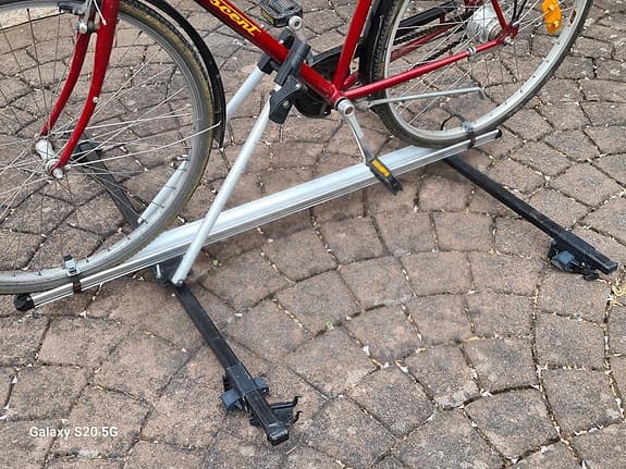 Cykelhållare takmonterad + lastbärare för rails /relingar