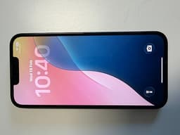 Apple iPhone 13 — 128GB