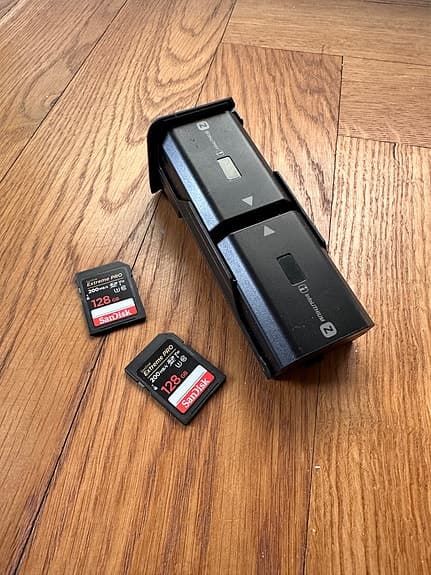 Sony Alpha A7R III systemkamera med Sony zoomobjektiv G Master FE 16-35mm F.2.8