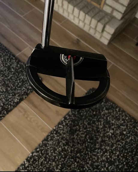 Cleveland TFI putter svart