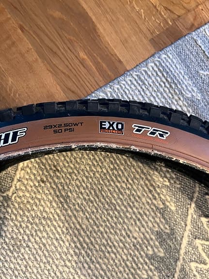 Maxxis Minion DHF cykeldäck 29x2.50WT brun/svart