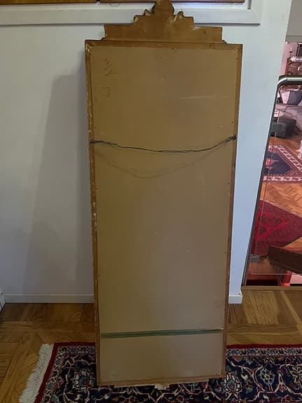 Spegel helkropp med guldfärgad ram