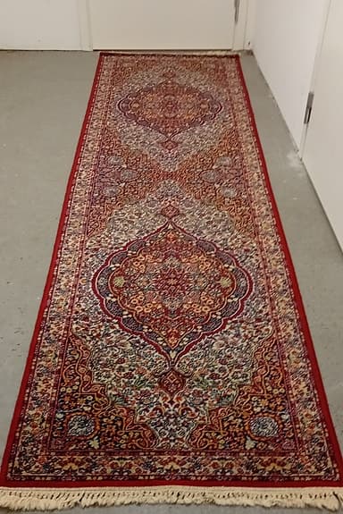 orientalisk ullmatta med vacker mönster