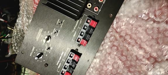 Förstärkare Velodyne, till bas högtslare