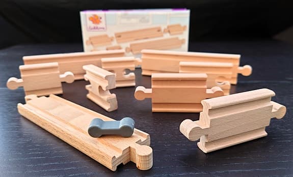 🧩🚂 10x Adapter-skenor till träjärnväg (BRIO-kompatibla) – mix 🧩🚂