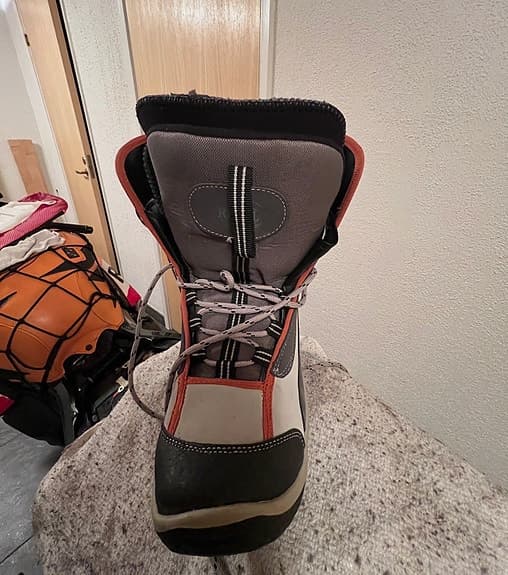 Fanatic snow board med flow FL5 bindings