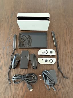 Nintendo Switch Oled + 128 GB minneskort