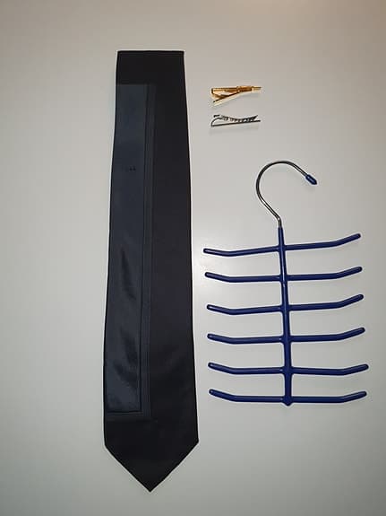 Slipsar - Trend Corneliani, Leonardi Strelli, Tiger,  M Maggio + nålar o hängare