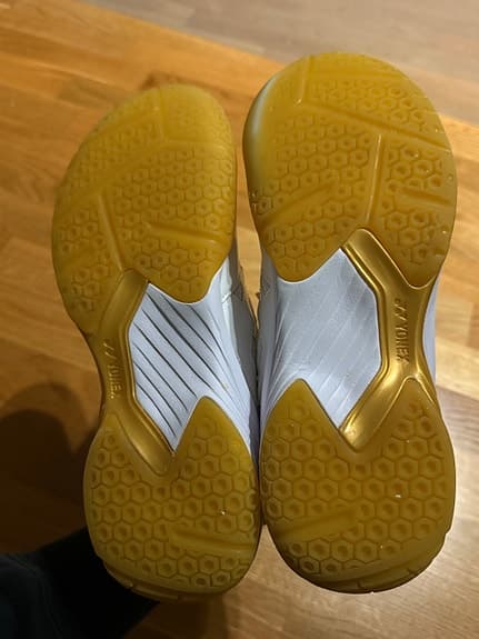 Badmintonskor-Yonex Power Cushion 101