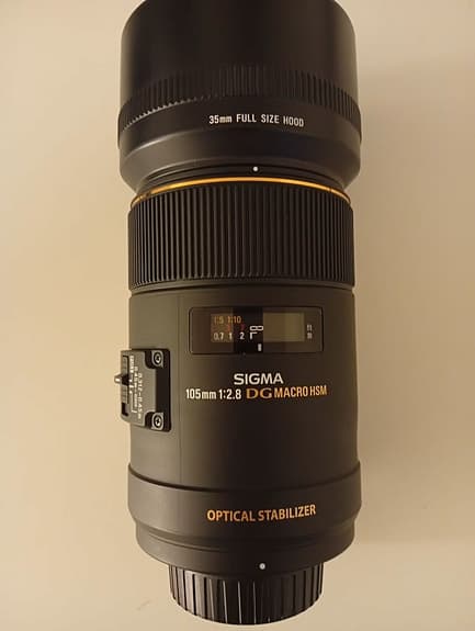 Sigma 105mm f/2.8 DG Macro HSM objektiv svart Nikon