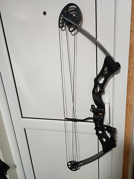 Compoundbåge med tillbehör
