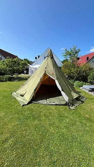 Helsport Varanger tipiformat tält