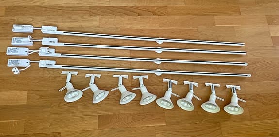 Spotlight med skenor