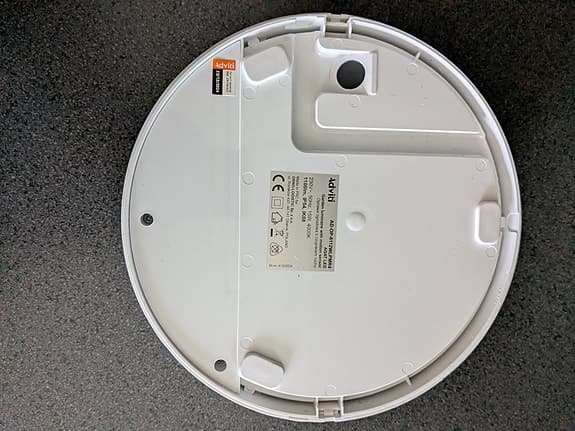 Utomhusbelysning med rörelsesensor vit