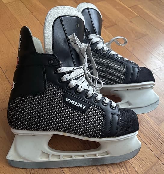 Visent ishockeyskridskor barn storlek 38 svart