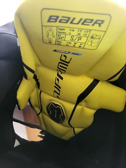 Ishockey byxa bauer supreeme 2s