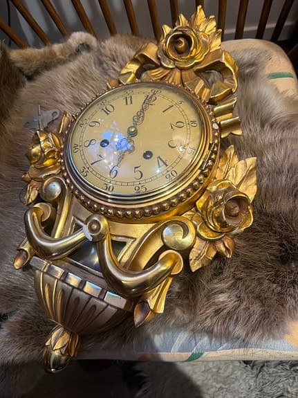 Äldre väggur / klocka