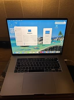 MacBook Pro 16”