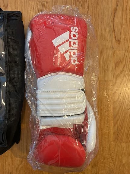 Adidas Hybrid 300 boxningshandskar - 16OZ (röd/vit)