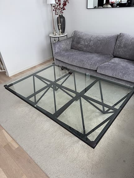 Stilrent soffbord i glas – 150x100 cm
